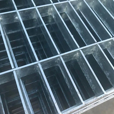 熱鍍鋅鋼格柵板